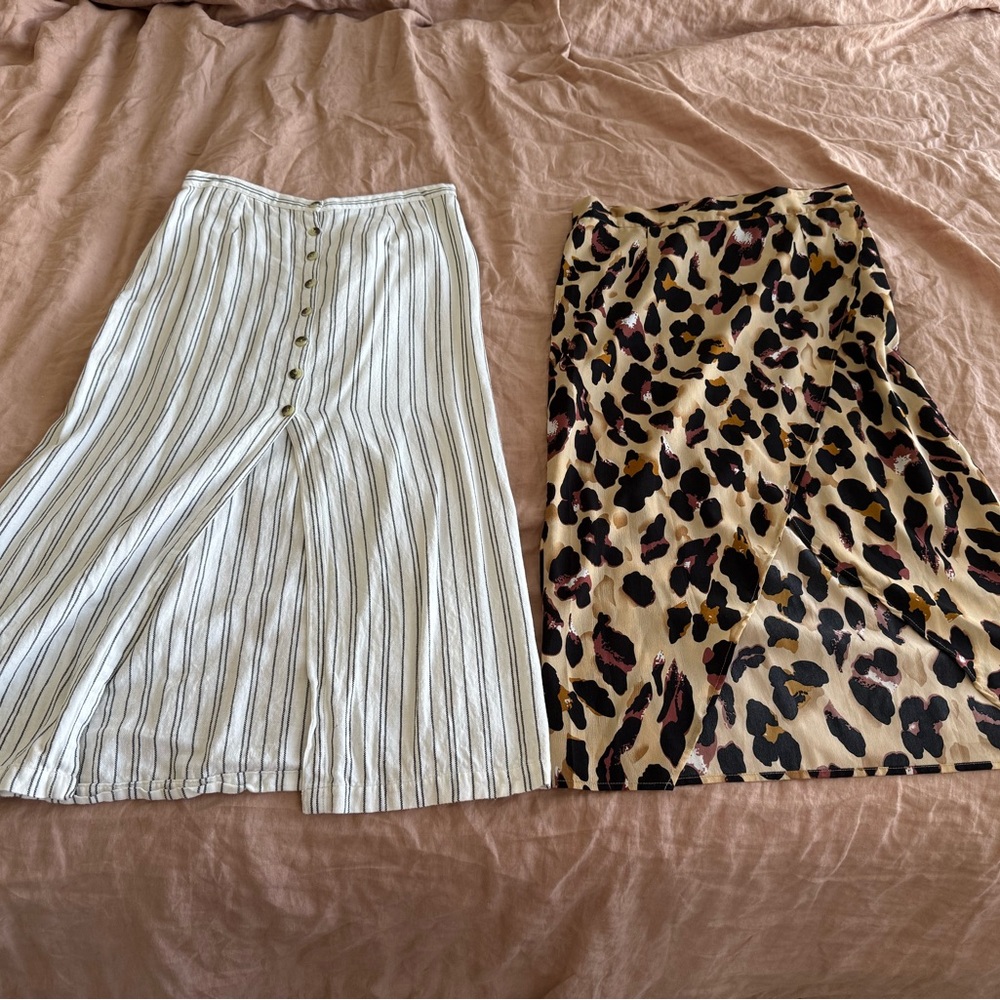 Lot of TWO front slit skirts 🦓🐆